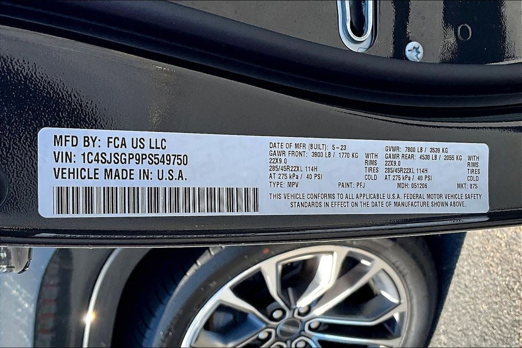 2023 Jeep Grand Wagoneer L Series III