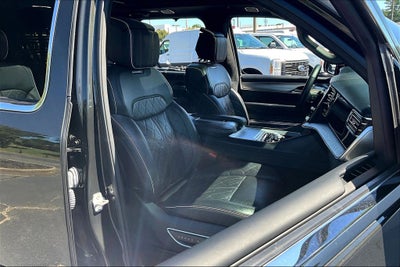 2023 Jeep Grand Wagoneer L Series III