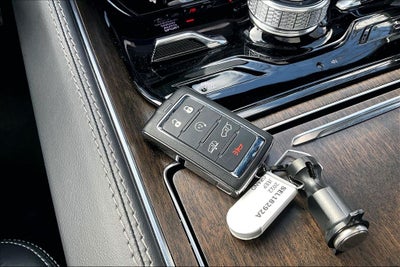 2022 Jeep Grand Wagoneer Series I