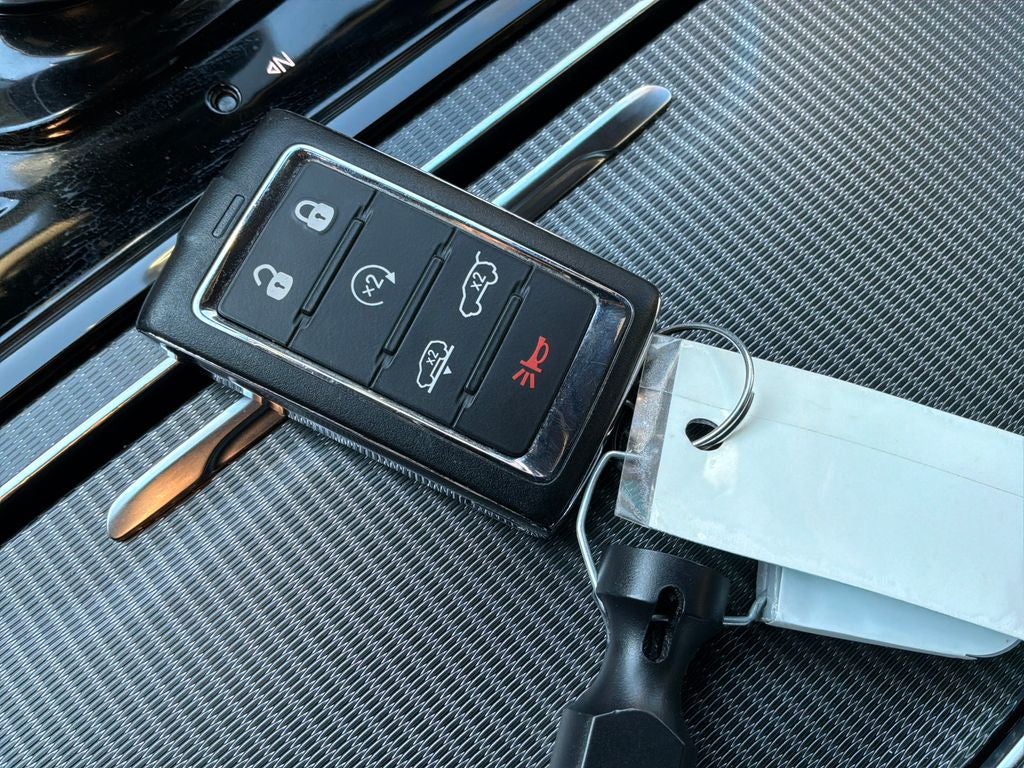 2023 Jeep Grand Wagoneer Series III