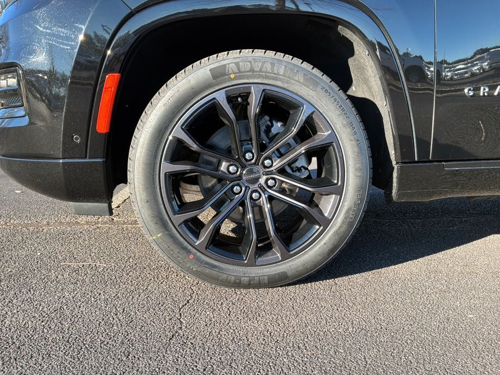 2023 Jeep Grand Wagoneer Series III