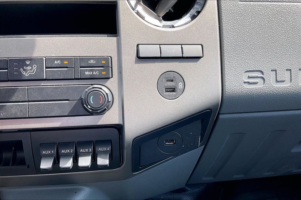 2023 Ford F-650SD Base