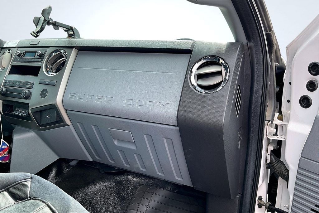 2023 Ford F-650SD Base