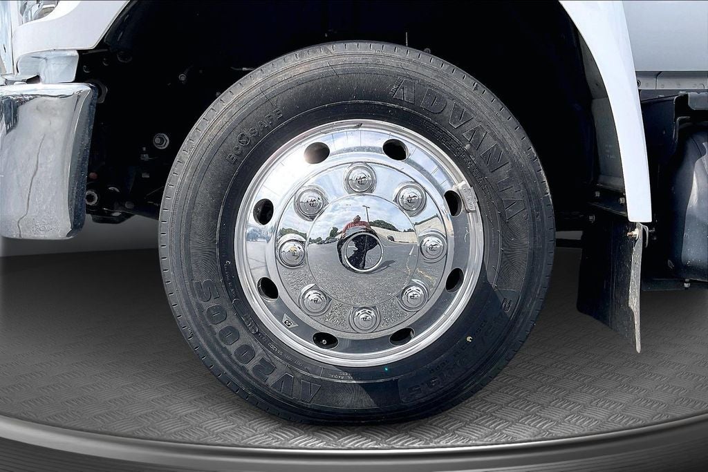 2023 Ford F-650SD Base