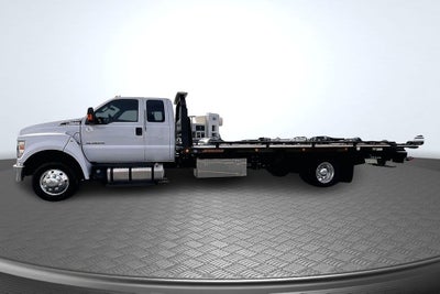 2023 Ford F-650SD Base
