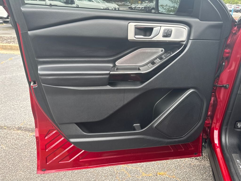 2021 Ford Explorer Platinum