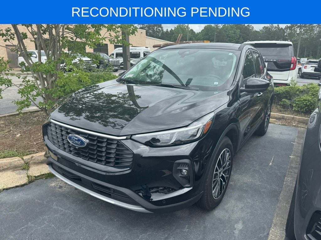 2025 Ford Escape Plug-In Hybrid Base