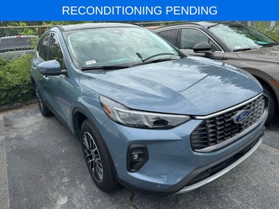 2025 Ford Escape Plug-In Hybrid Base