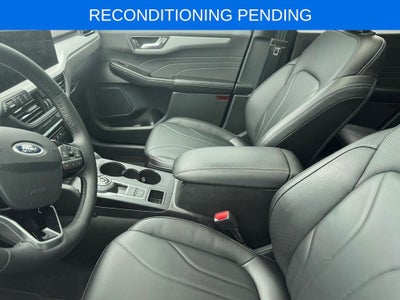 2025 Ford Escape Plug-In Hybrid Base