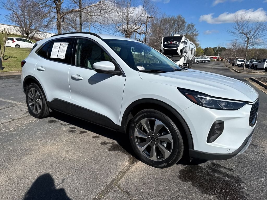 2025 Ford Escape Platinum