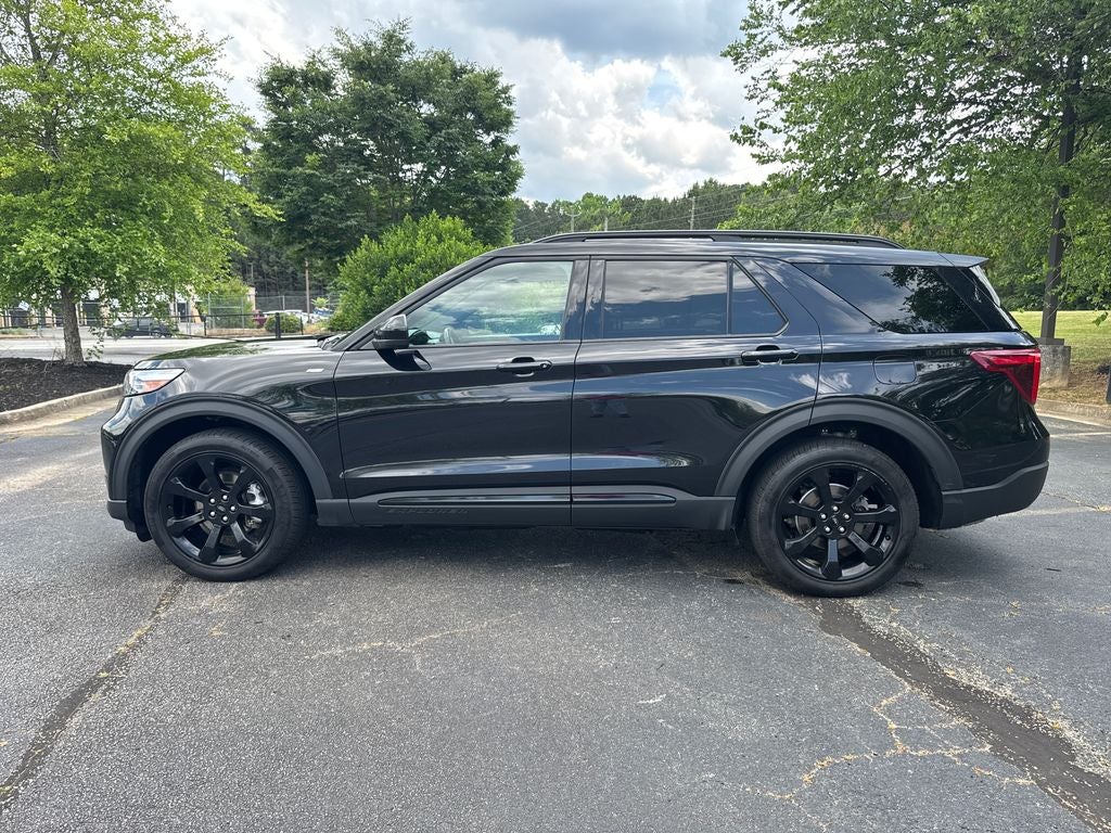 2023 Ford Explorer ST-Line