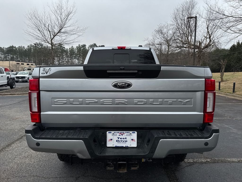 2022 Ford F-350SD Lariat