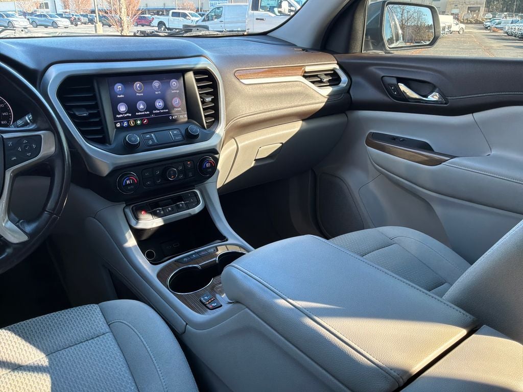 2020 GMC Acadia SLE