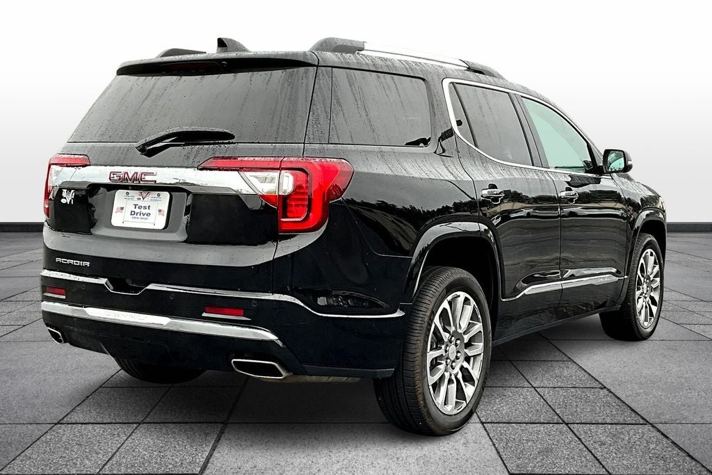 2021 GMC Acadia Denali