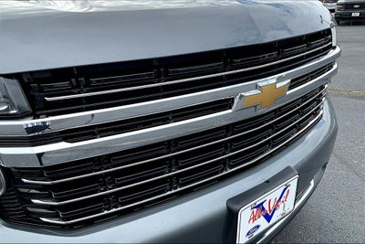 2022 Chevrolet Suburban LT