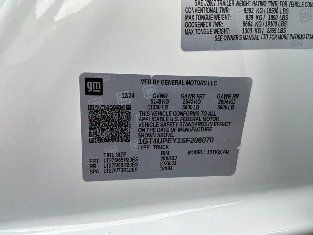 2025 GMC Sierra 2500HD AT4