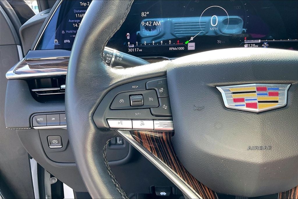 2023 Cadillac Escalade Luxury
