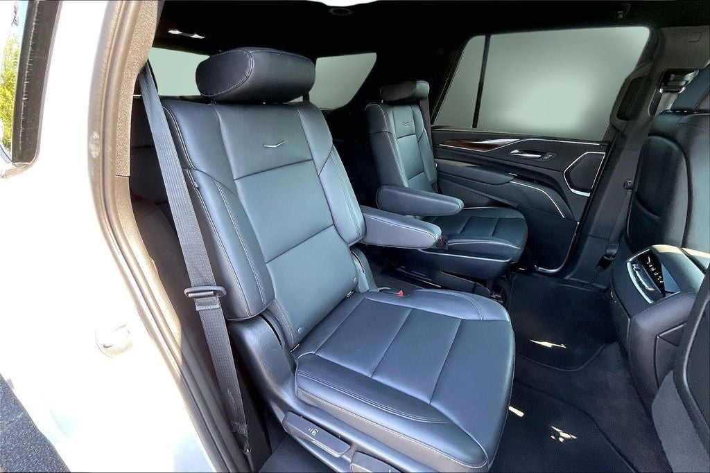 2023 Cadillac Escalade Luxury