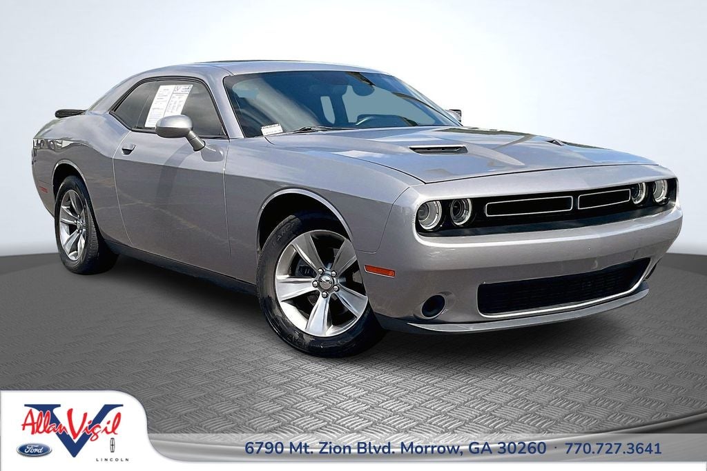 2015 Dodge Challenger SXT