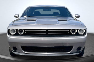 2015 Dodge Challenger SXT