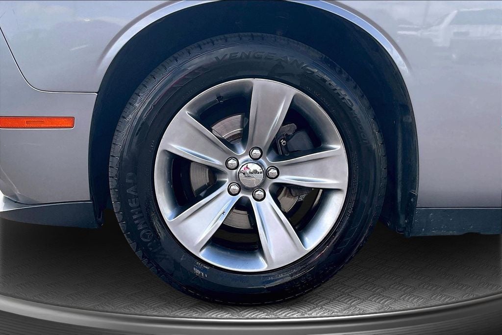 2015 Dodge Challenger SXT