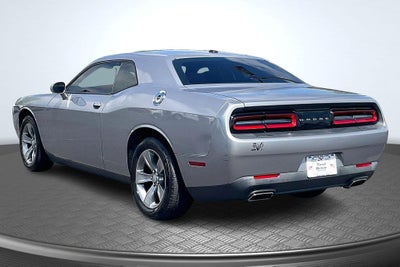 2015 Dodge Challenger SXT