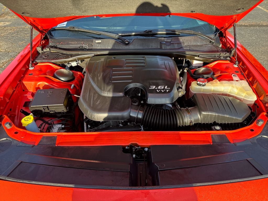 2021 Dodge Challenger SXT