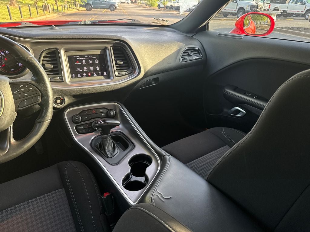 2021 Dodge Challenger SXT