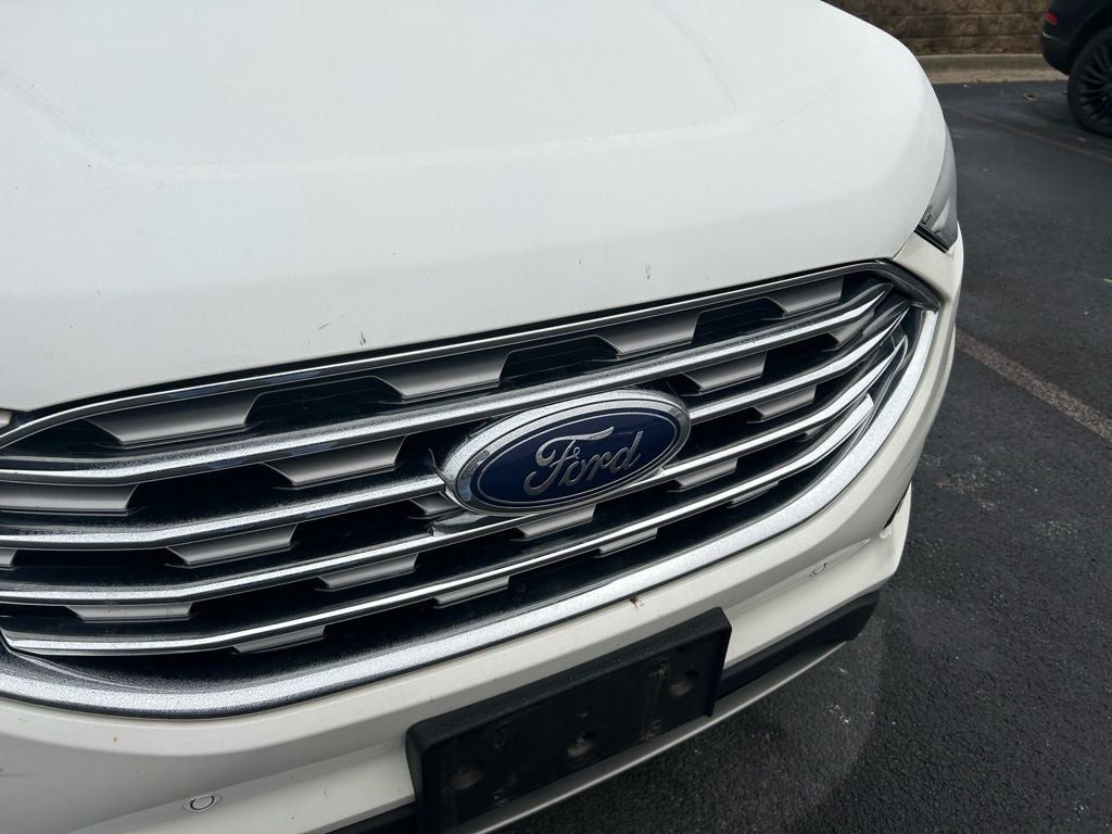 2020 Ford Edge Titanium