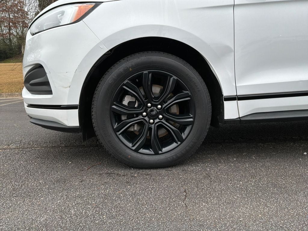 2022 Ford Edge SE