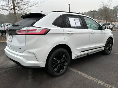 2022 Ford Edge SE