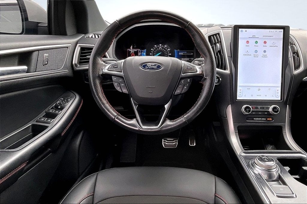 2022 Ford Edge ST Line