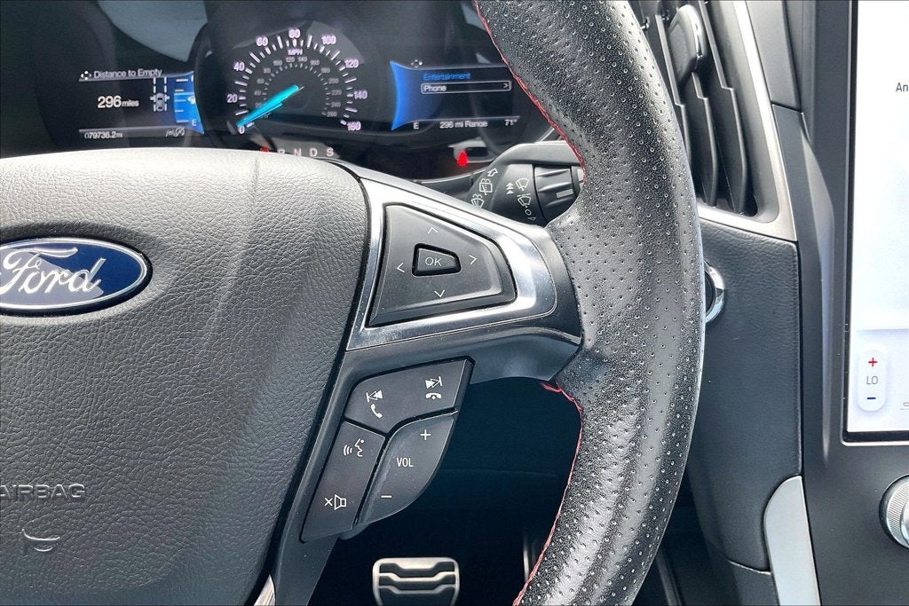 2022 Ford Edge ST Line