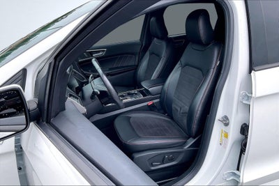 2022 Ford Edge ST Line