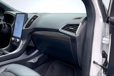 2022 Ford Edge ST Line