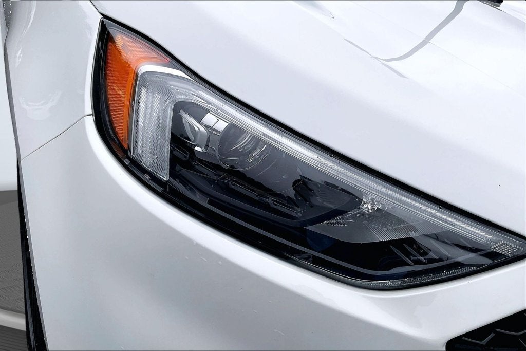 2022 Ford Edge ST Line