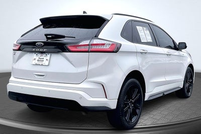 2022 Ford Edge ST Line