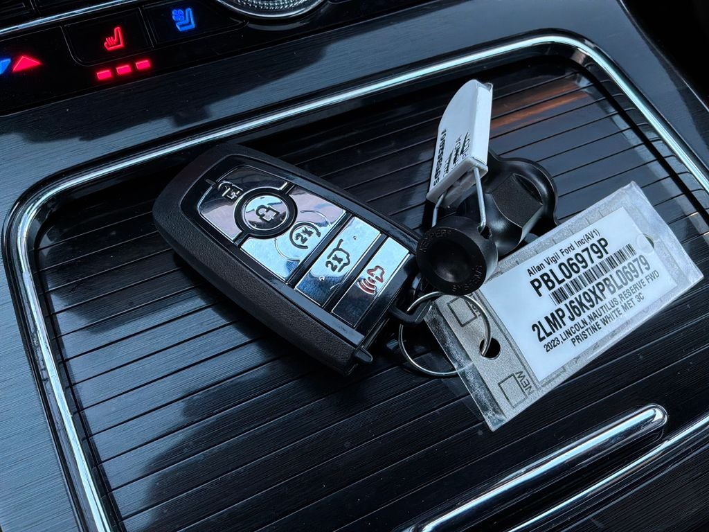 2023 Lincoln Nautilus Reserve