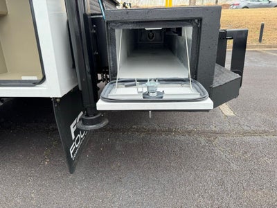 2025 Kenworth T-250 Warner Mechanics Body