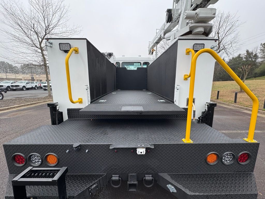 2025 Kenworth T-250 Warner Mechanics Body