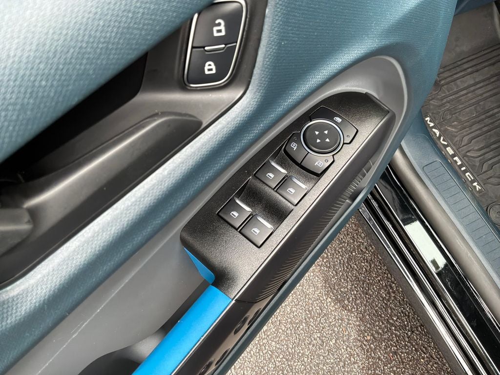 2025 Ford Maverick Lobo High