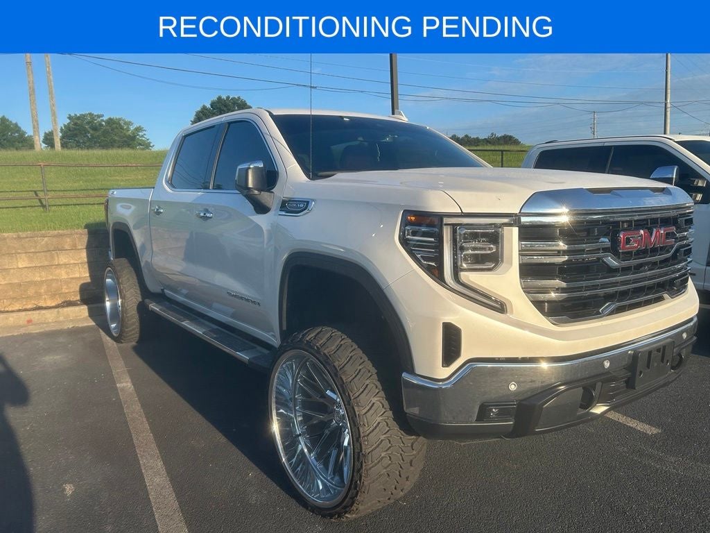 2025 GMC Sierra 1500 SLT