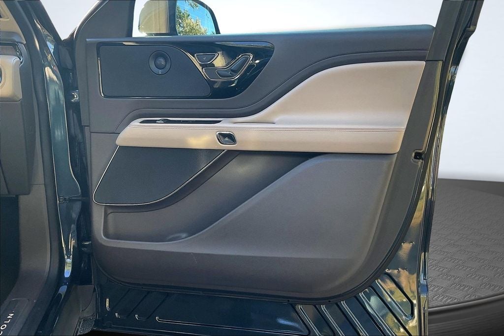 2021 Lincoln Aviator Reserve Premium