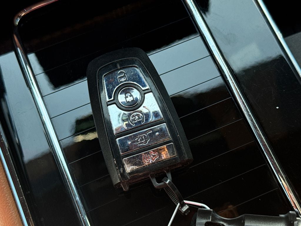 2022 Lincoln Aviator Black Label