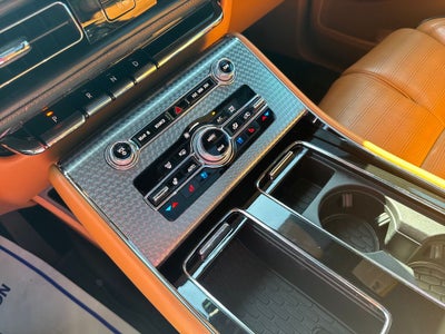 2022 Lincoln Aviator Black Label