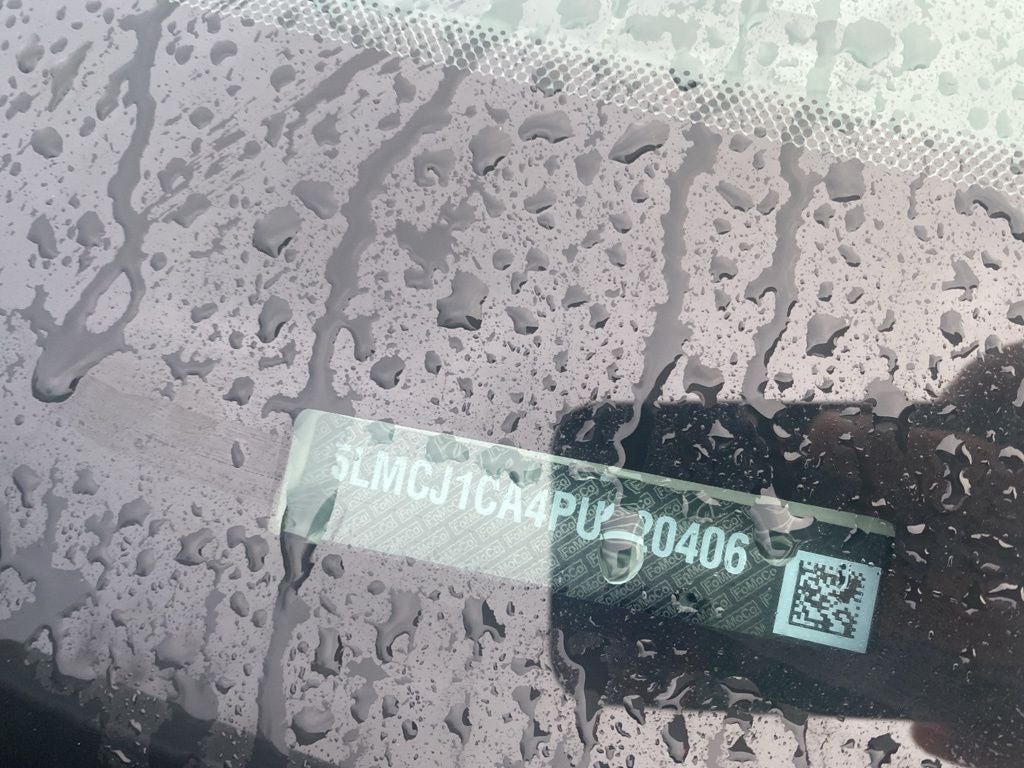 2023 Lincoln Corsair Standard