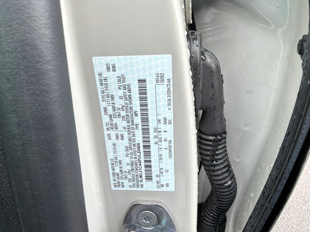 2023 Lincoln Corsair Standard