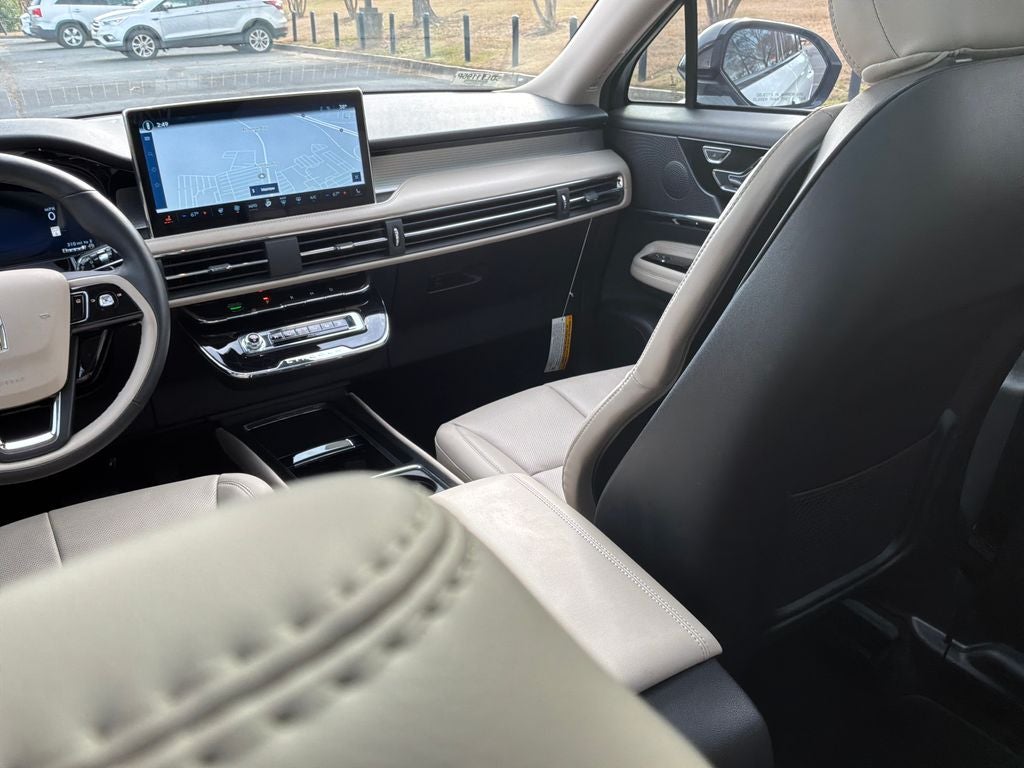 2025 Lincoln Corsair Premiere