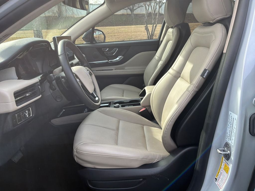 2025 Lincoln Corsair Premiere