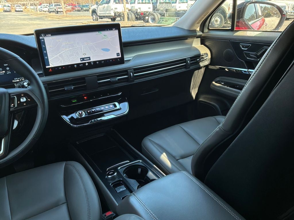 2023 Lincoln Corsair Standard